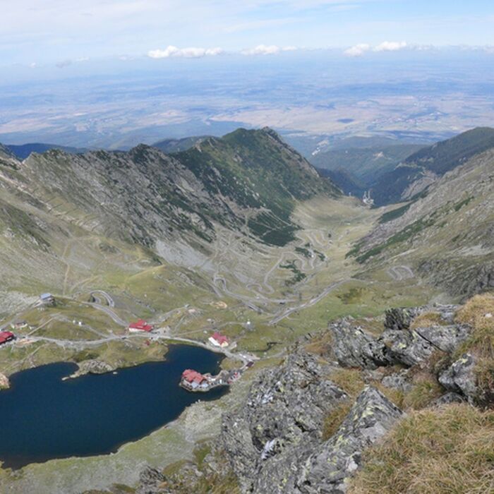 2-Day Private Tour – Transfagarasan Highway and Hiking in Fagaras Mountains - Balea lake and Transfagarasan Highway