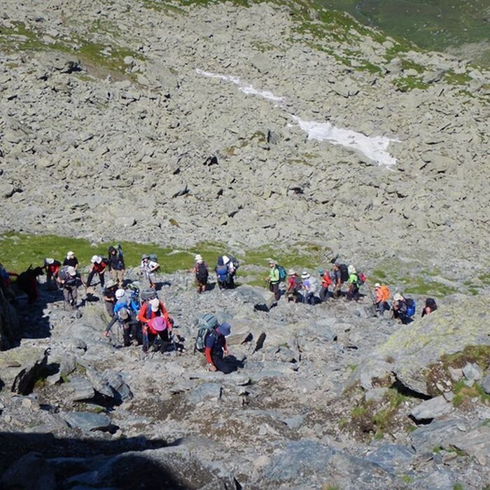 Fagaras Mountain Adventure: 8-Day Active Trekking Tour - Fagaras Mountains - to the Negoiu Peak