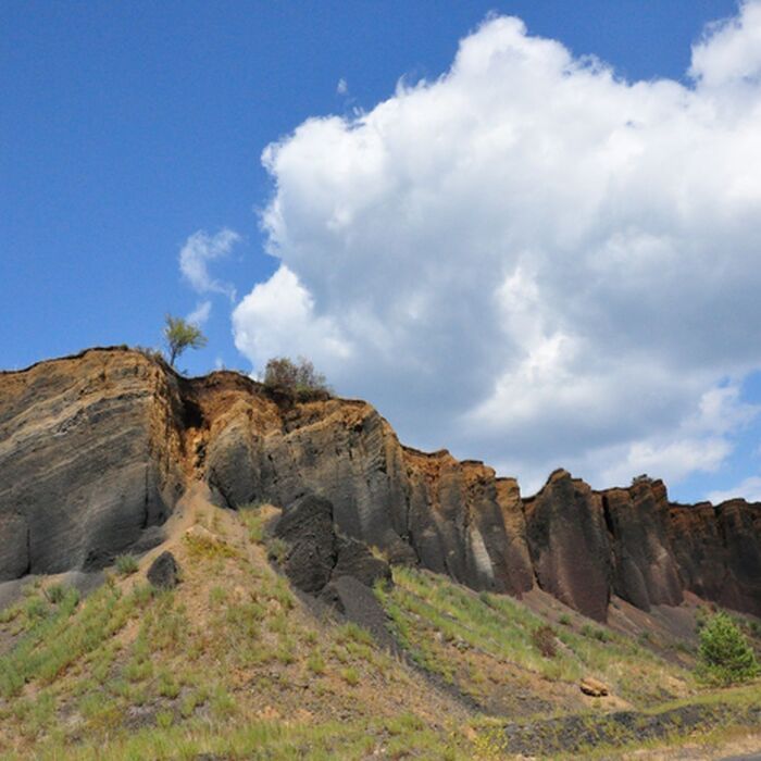 Geo and historical sites day tour - The extinct volcano