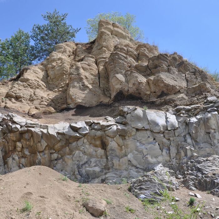 Geo and historical sites day tour - Brazi Basalt Quarry
