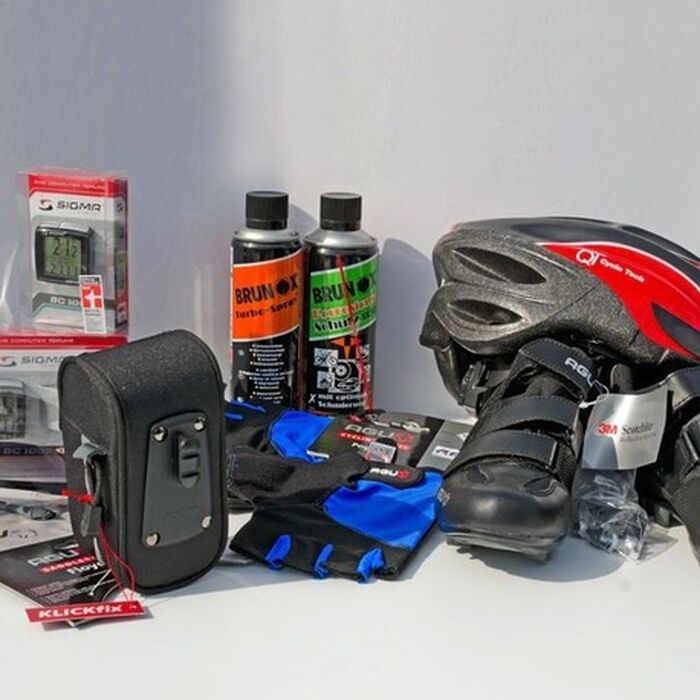 Equipment - necessary and recommended items for cycling