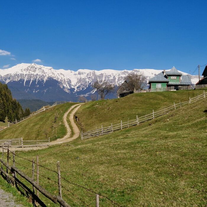 7-Day Peaks of Romania [Shared Group Trip] - The way to the Carpathian mountains