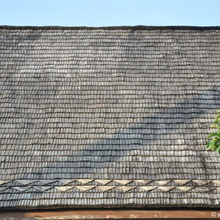 Transylvania Adventure: 8-Day Trekking, Biking & Bear Watching Tour - Shingle house roof